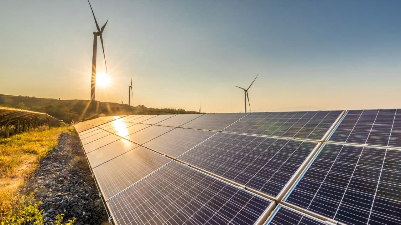 Alternatif Enerji Kaynakları Teknolojisi Programı İlk Öğrencilerini Alıyor
